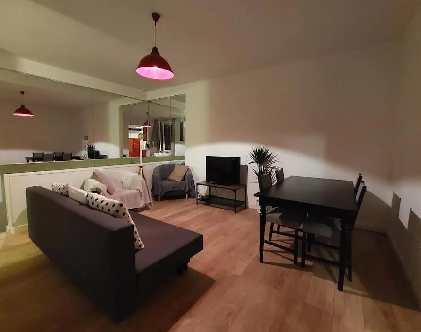 Appartement Au Coeur De Menilmontant 巴黎 法国